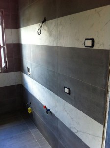 BiHolz casa in legno prefabbricata particolare rivestimento bagno